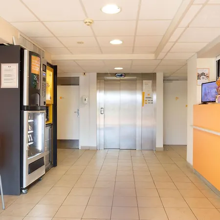 Hotel Premiere Classe Maubeuge 2*