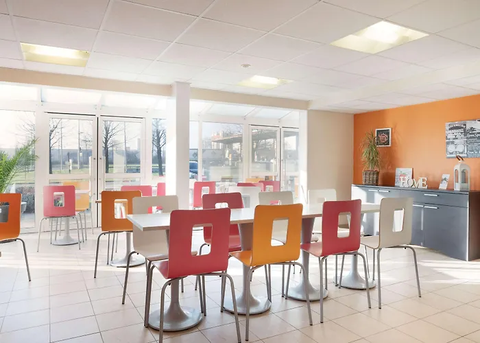 Hotel Premiere Classe Maubeuge 2*